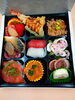 「お弁当　折詰め　♪」