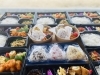 3 28 日替わり エビチリ弁当 淡路島の淡路市育波でおむすび お弁当の販売をしております こだわりのおにぎり是非ご堪能ください オーシャンビューの 店内で身体に優しいランチ カフェもしております ぜひお越しください おむすび みやびのニュース まいぷれ