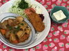 「本日のAランチは　トリカラの野菜あんかけです。」