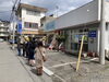 「本日（4/2)は10時からオープンです」