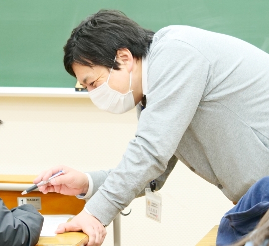 「塾生は無料の個別授業【小学生・中学生を対象にした学習塾　集団授業と個別指導で高校受験対策も】」