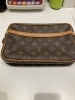 「【LV ルイヴィトン高額買取】埼玉県越谷市越谷駅前店の買取専門店「 おたからや 越谷駅前店」電話相談無料＆査定無料♪」