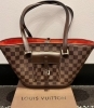 ルイ•ヴィトン「【ルイ・ヴィトン（VUITTON）財布　高価買取】北千住駅前の買取専門店「おたからや　北千住東口駅前店」電話相談無料＆査定無料♪」