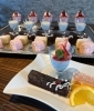 「14時〜16時までカフェタイム始めてます。ソフトドリンクと選べるデザート３種で950円！」