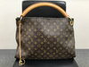バック「【LV バック　高価買取】綾瀬駅前の買取専門店「おたからや　イトーヨーカドー綾瀬店」電話相談無料＆査定無料♪」