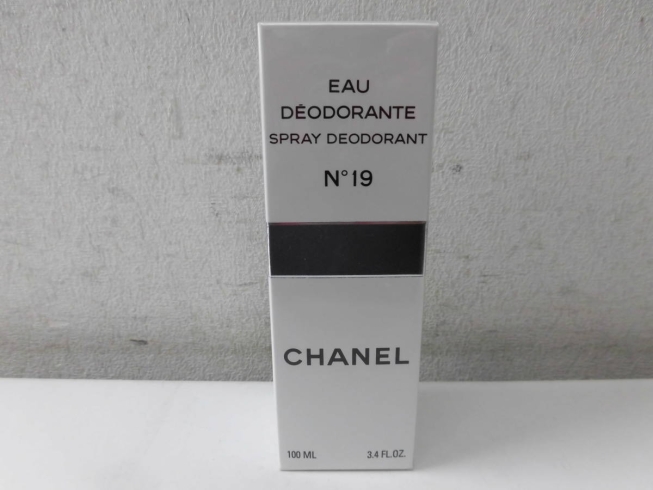 CHANEL シャネル デオドラント スプレー N゜19 100ml 香水の買取は札幌