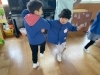 フォークダンス！！ルンルンルン♪「クリスマスに向けて、気持ちが高まる子ども達！制作やダンスを楽しんでいます♪」
