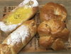 「くるみと紅茶のパンが焼き上がりました。」