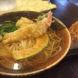 「うどん処ふっさん」で天ぷらうどん