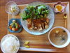 週替わりランチの照り焼きチキン「今日から【照り焼きチキン】です!!」