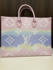 「VUITTON ヴィトン オンザゴー ブランド バッグ 高価買取　新宿　買取専門店　「おたからや　新宿本店」」