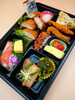 「お弁当　折詰め　♪」