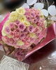 「100本のバラの花束」