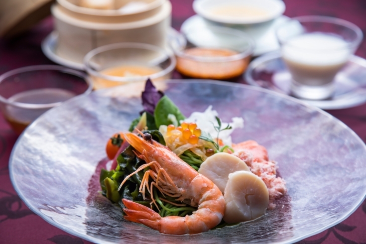 「中国料理「藍海」の「藍海スタイル 海の幸涼麺」」