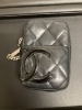 「【CHANEL 小物入れ 高価買取】上野の買取専門店「おたからや　上野本店」電話相談無料＆査定無」