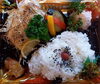 「明日の日替り弁当は白身魚のポテト焼き」