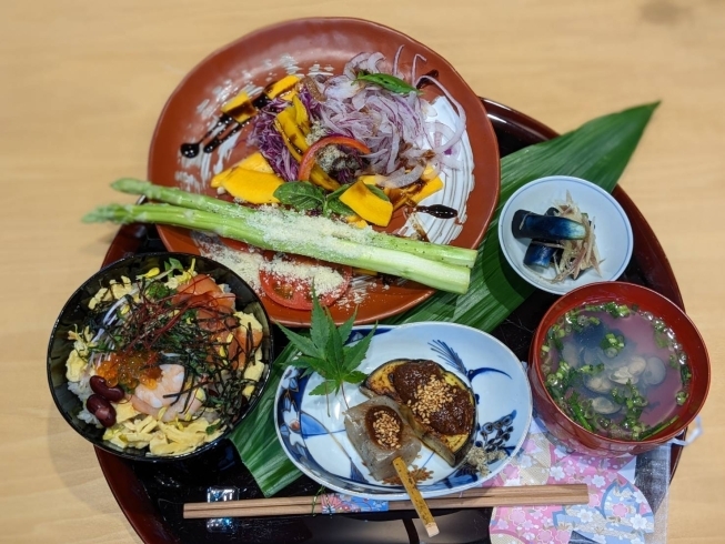 「今日の北島さん、だんだんカフェランチ！」