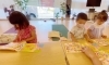 「2才〜　英語クラスまだ幼稚園前の幼児　付き添いなしでぐんぐん伸びる」