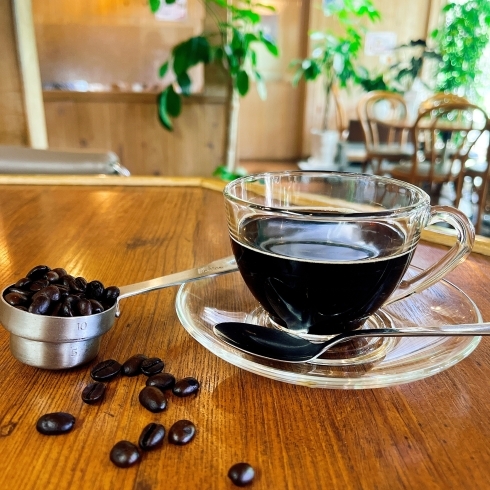 マンデリンG1豆使用コーヒー「【新安城のカフェ・喫茶店は、ろくえん北部店】モーニングサービス、ランチタイム、BARタイム。テイクアウト。サルビアスタンプ加盟店（アプリ使えます）」