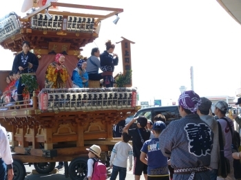 踊りだせば大人顔負けです！！