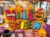 「ハロウィンお菓子が並びました☆『Trick or Treat！(お菓子をくれないと、いたずらするよ！)』」
