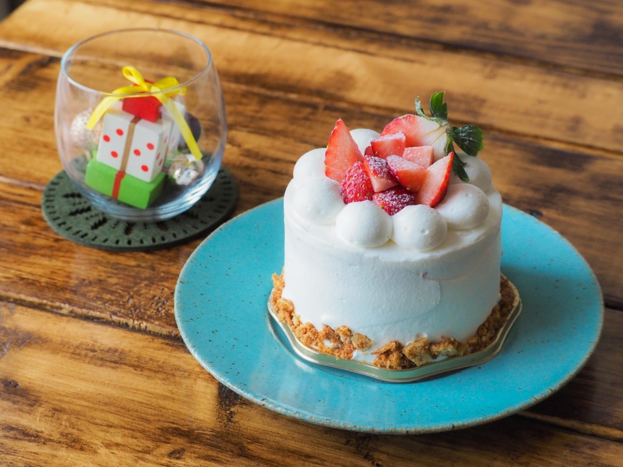 西区八軒 Hachi Cafe ハチカフェ さんの手のひらサイズのホールケーキ 札幌市西区 手稲区のおすすめスイーツ特集 まいぷれ 札幌市西区 西区八軒 Hachi Cafe ハチカフェ さんの手のひらサイズのホールケーキ 札幌市西区 手稲区のおすすめスイーツ特集 まいぷれ 札幌市西区