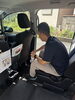「毎日の点検と清掃で支える、安心・安全な介護タクシーの車内づくり」