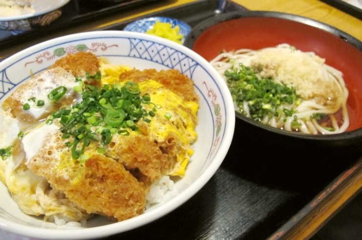 その他、編集者おすすめセット<br>天霧かつ丼セット：1,080円<br><br>ボリューム満点でガッツリ食べたい時にはおすすめです☆