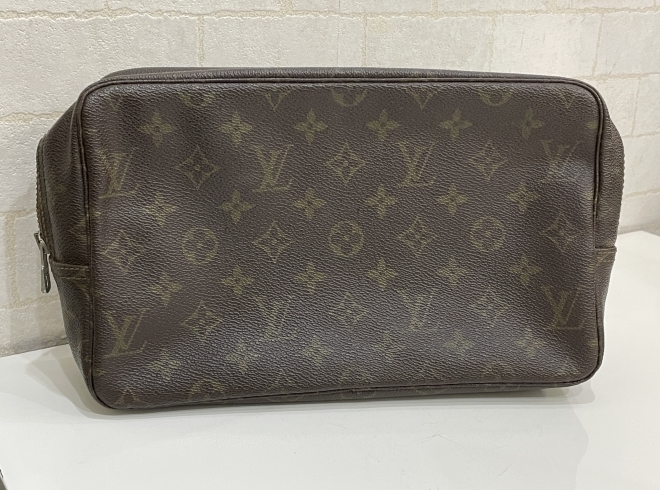 ヴィトン トゥルーストワレット28「LOUIS VUITTON ルイヴィトン モノグラム トゥルーストワレット28 ポーチをお買取りしました！【銀座パリス亀有ゆうろーど店】」