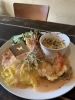 オムライス・エビフライ・サラダ・グラタン！「【木曜日担当：マイプードル】ドッグカフェに行ったよ」