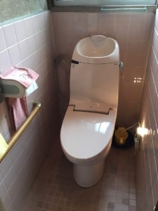 施工前「枚方市　W様邸　TOTOトイレ交換・インターホン移設工事」