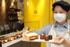 「グルテンフリーのスイーツ店」