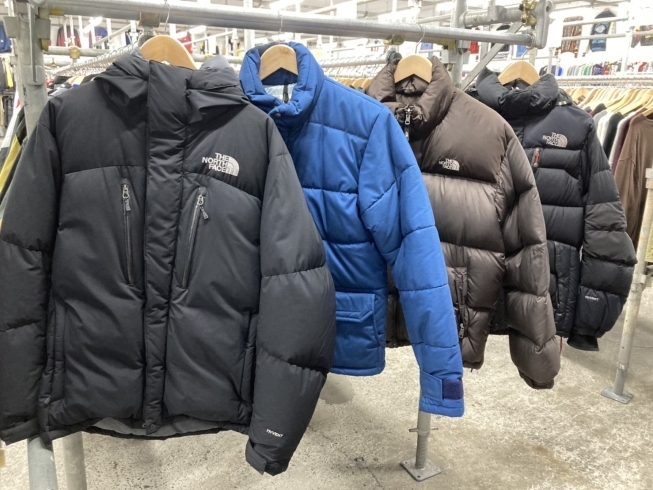 「THE NORTH FACE」ダウンジャケット「冬の旅行にぴったり♪ オススメのアウター紹介‼」