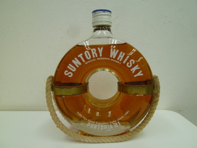 ポートピア’81の開催で発売された記念のウイスキー「買取専門 金のクマ 沼津店　ポートピア’81 記念ウイスキー♪」