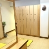 ロッカーも見学「【フィットネスいつでも無料で見学OK!】1日体験は550円 & キッズスクールは4月28日まで無料で1回体験できる!」
