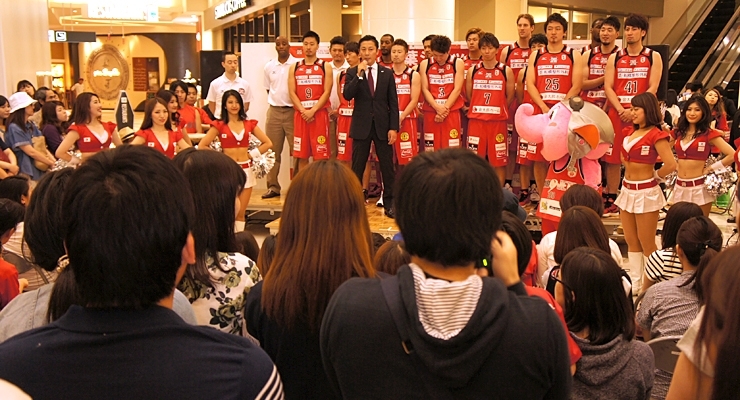 島田慎二代表「来シーズンは優勝を目指します。プレーオフをホームで開催します。今年以上の勝ち星をあげます！」