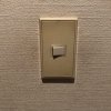 施工前「寝屋川市松屋町　S様邸　内玄関スイッチをPanasonic製「かってにスイッチ」WTC1811WKへ交換工事」