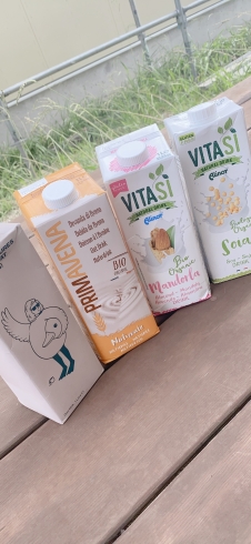 植物性ミルク「体に優しいお菓子や植物性ミルク^ ^」