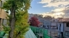 現場で夕日と紅葉と建物のバランス感を楽しんでます「わが社ではこんなこともやってます」