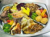 写真は、お1人1500円の3名様分を1盛り「TAKE  OUT(Christmas)」