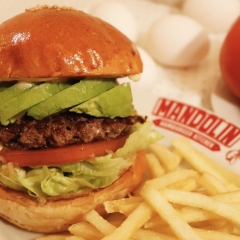 アボカドバーガー(Avocado Burger)