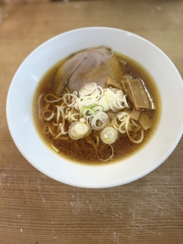 「酒田市の花やラーメンです」