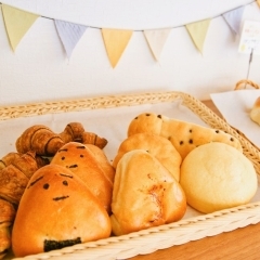西区山の手【パン工房　Kome de pan（コメデパン）】さんのグルテンフリーのパンと米粉80～85％のもちもちパン