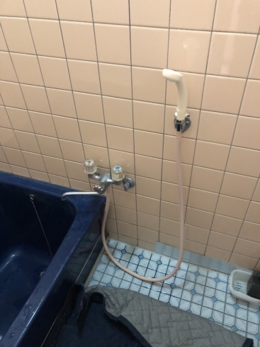 「京都市伏見区で浴室の水栓取替工事をしました。」