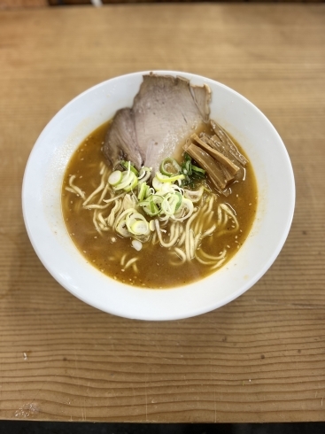 「酒田市の花やラーメンです」