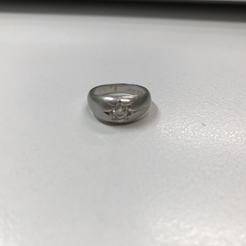 ご不要なダイヤの指輪を買取しました。「札幌市西区にてご不要な貴金属・ダイヤの指輪を買取しております。北海道の遺品整理は「買取専門店 くらや 札幌西店」へご相談ください。」