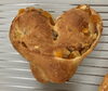 「くるみとオレンジ 160円 【石狩のパン屋 こむぎっこ】」