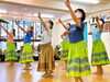 フラは世代に合わせた踊りができます「2月無料体験レッスン会→受付中  お一人でもOK【東日本橋・馬喰横山・人形町・水天宮・浜町・小伝馬町・浅草橋エリアのフラダンス教室/初心者/経験者/女性も男性も子ども/カネフラ/男性フラ/有酸素運動/体幹トレーニング/大人の趣味/古典フラ】」