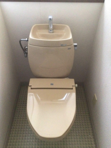 施工前「茨木市　N様邸　リクシル製トイレ交換工事」