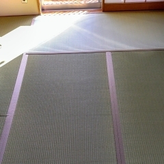 畳の事なら日本産畳材料を使用した各種畳の施工をしている当店を宜しくお願いします！抗ウイルス、抗菌、防カビ、防臭効果を全ての畳に備えています！
